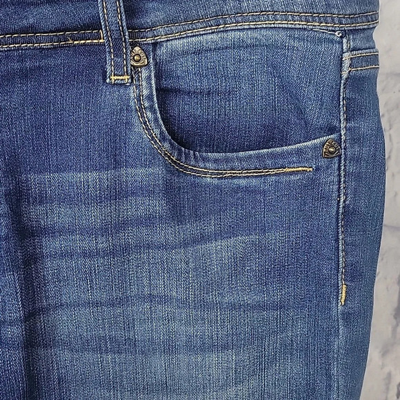 KUT FROM THE KLOTH Capri Women's‎ Jeans Size 10 - Picture 4 of 13